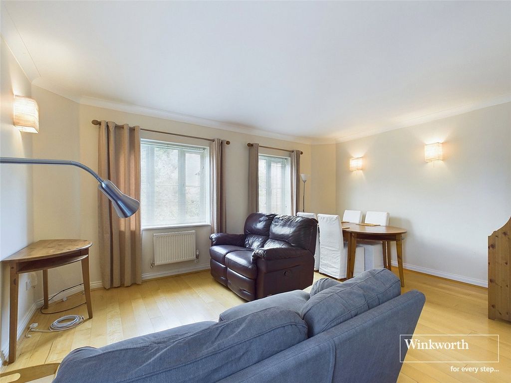 Property photo 3 of 13 Picture No. 39