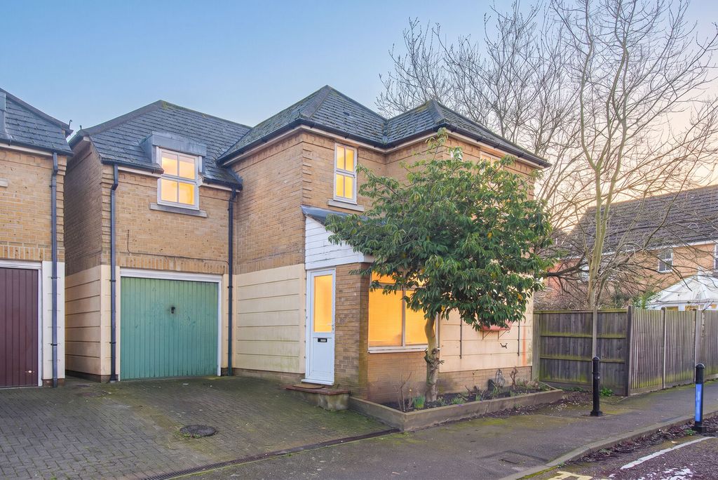 Property photo 1 of 13