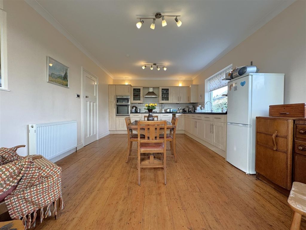 Property photo 2 of 25 2.Jpeg