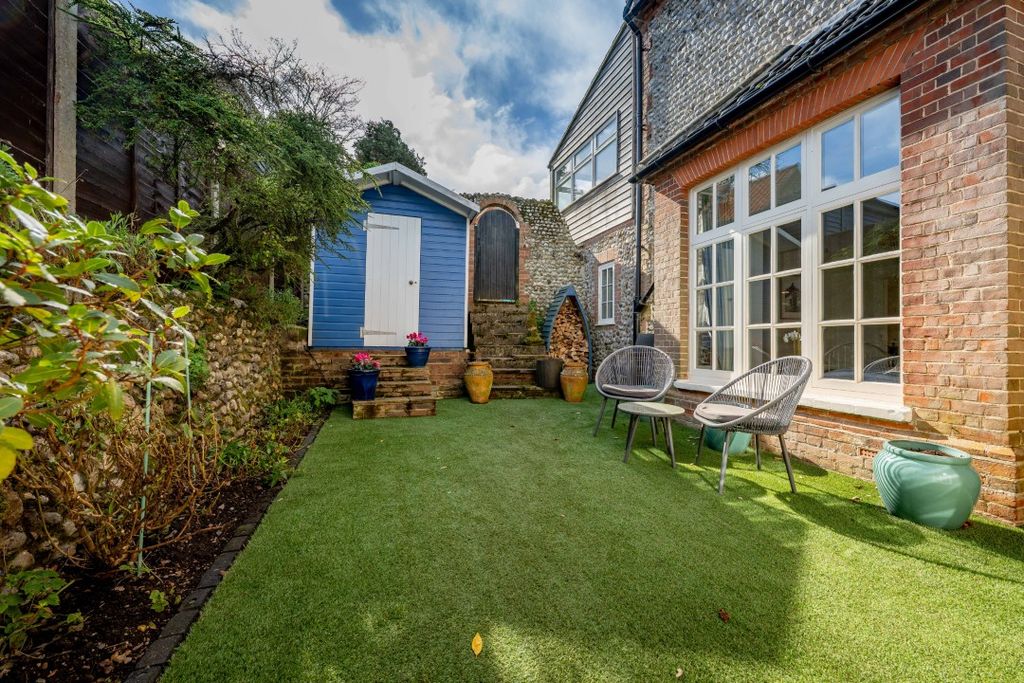 Additional image 28 of 4 bed flat for saleBlakeney, Holt NR25