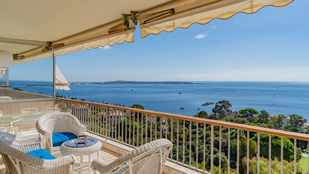 Property photo 3 of 19