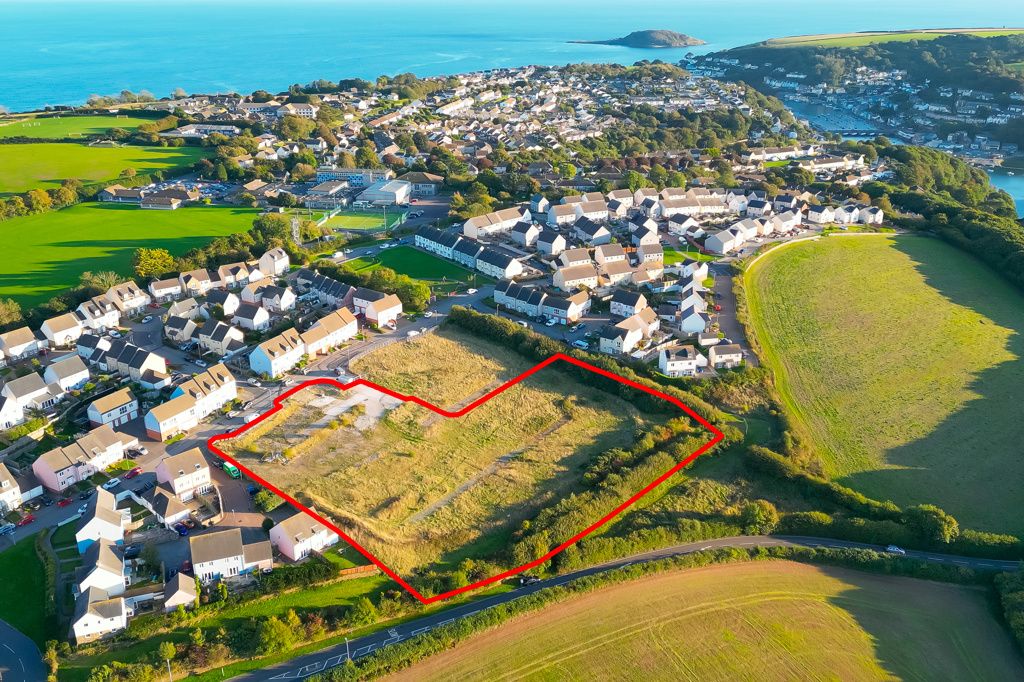 Property photo 3 of 8 Photo 5