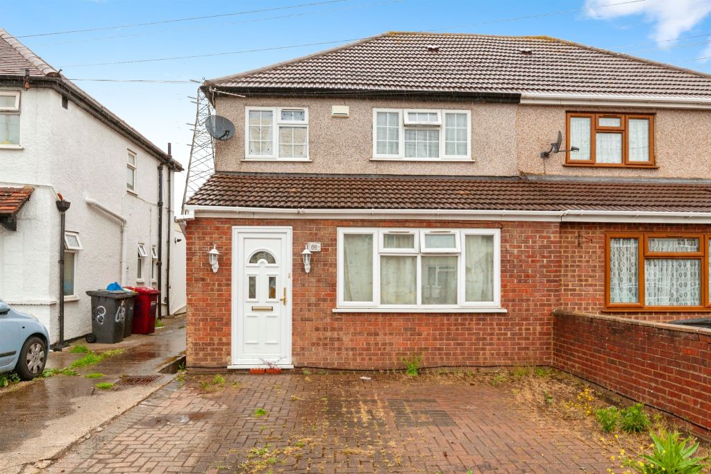 Property photo 1 of 17