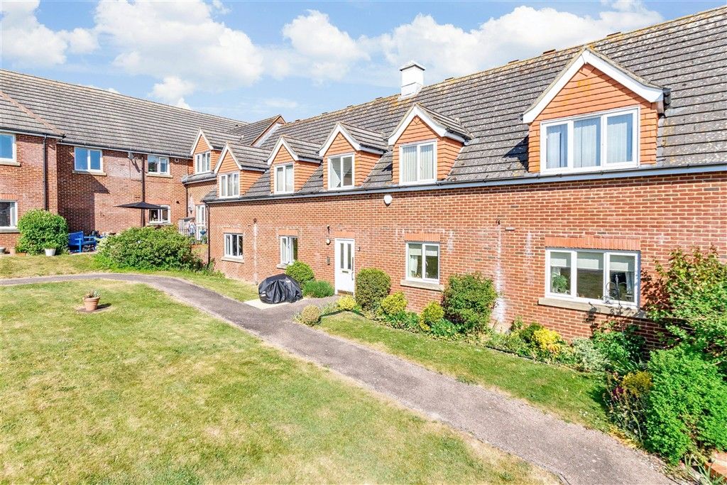 Property photo 2 of 7 External W