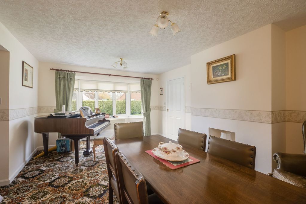 Property photo 3 of 17 Photo 3