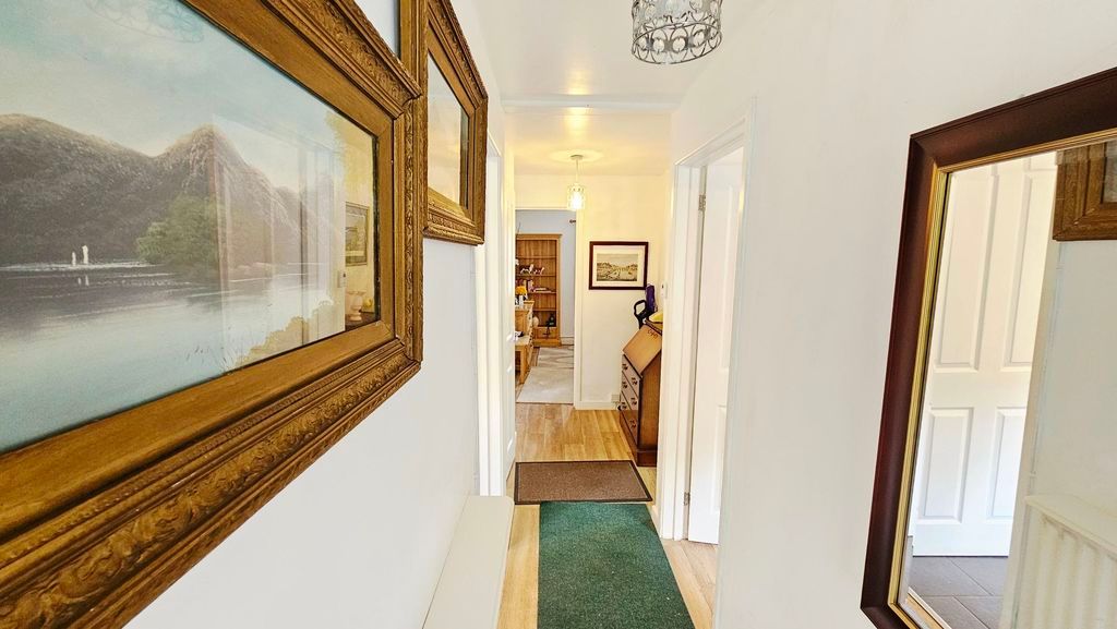 Property photo 3 of 13 Photo 1