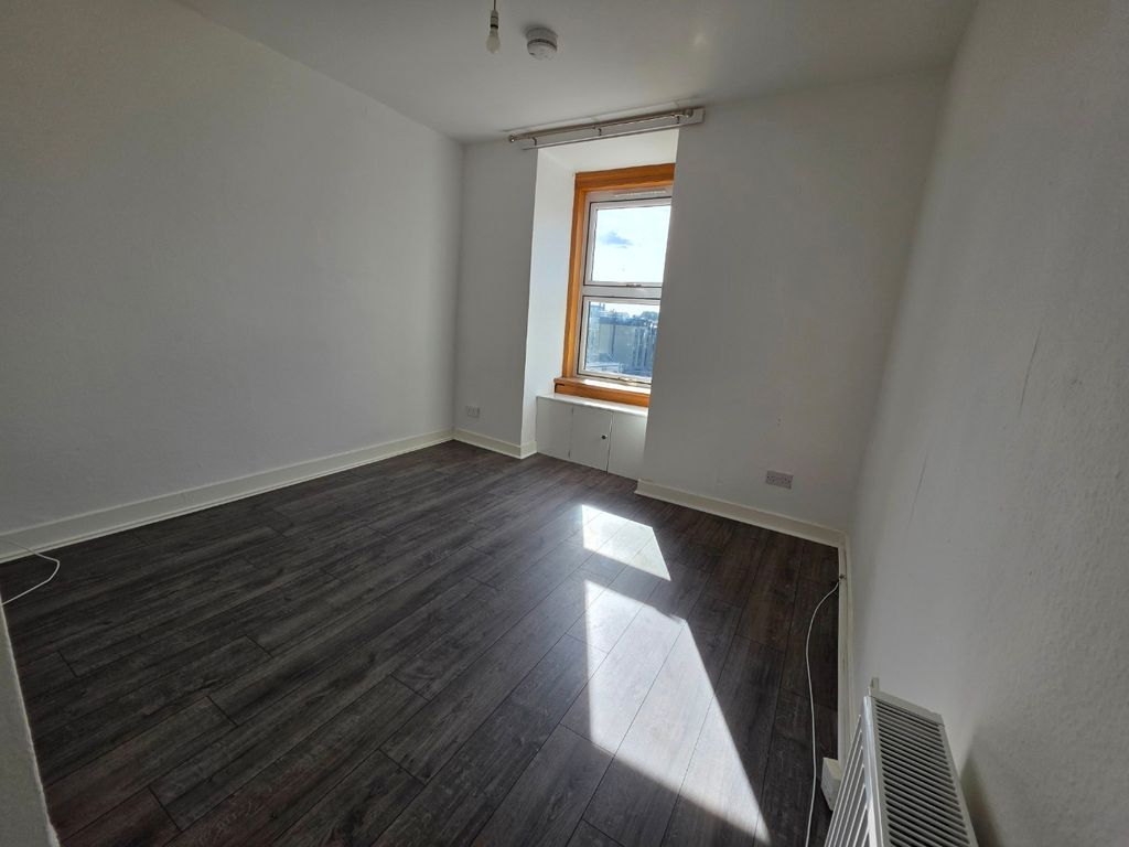 Property photo 2 of 6 Photo 2