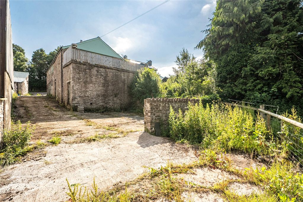 Property photo 2 of 13 Picture No. 02