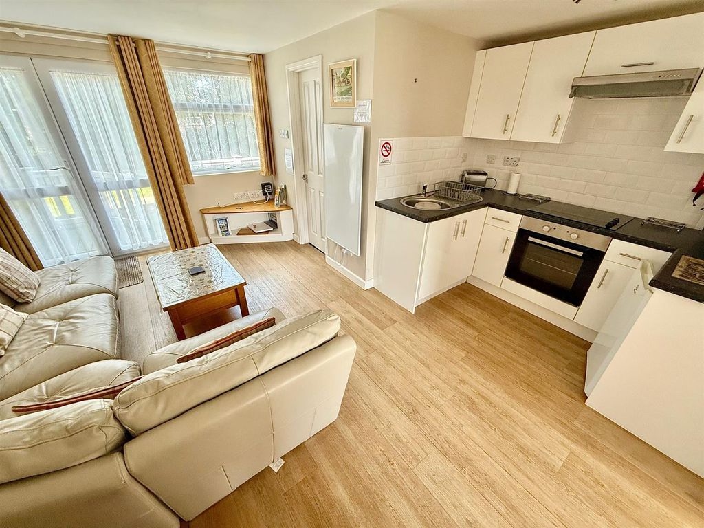 Property photo 3 of 9 Open Plan Living Room/Dining Area