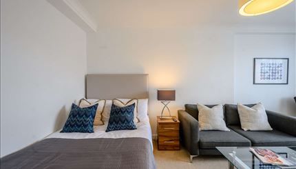 Property photo 2 of 6 Flat 68, Mayfair 2.Jpg