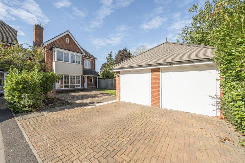 Property photo 1 of 12