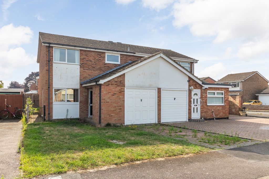 Property photo 1 of 16
