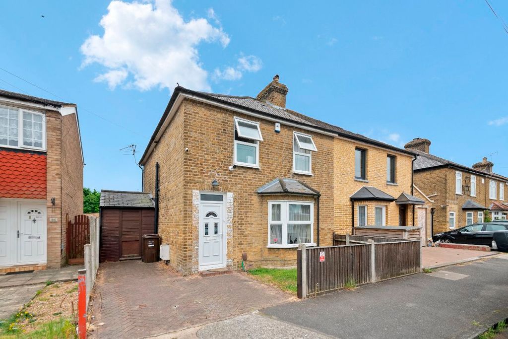 Property photo 1 of 11