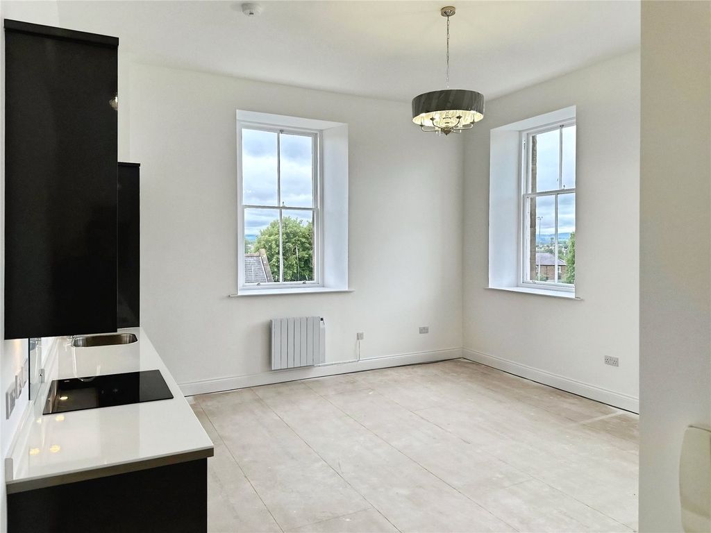 Property photo 2 of 7 Picture No. 04