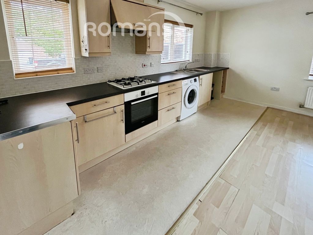 Property photo 2 of 10 Pbox-Img.Jpg
