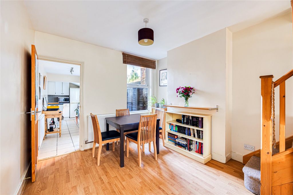 Property photo 2 of 9 Picture No. 04