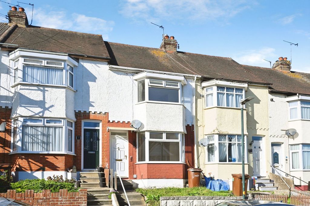 Property photo 1 of 10