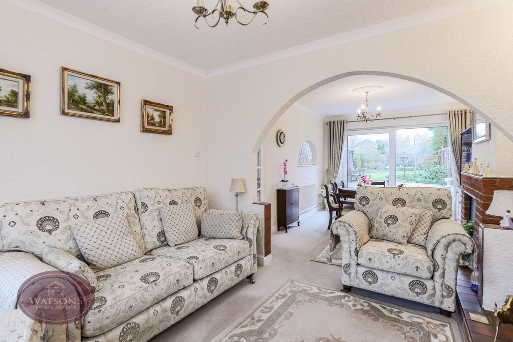 Property photo 3 of 23