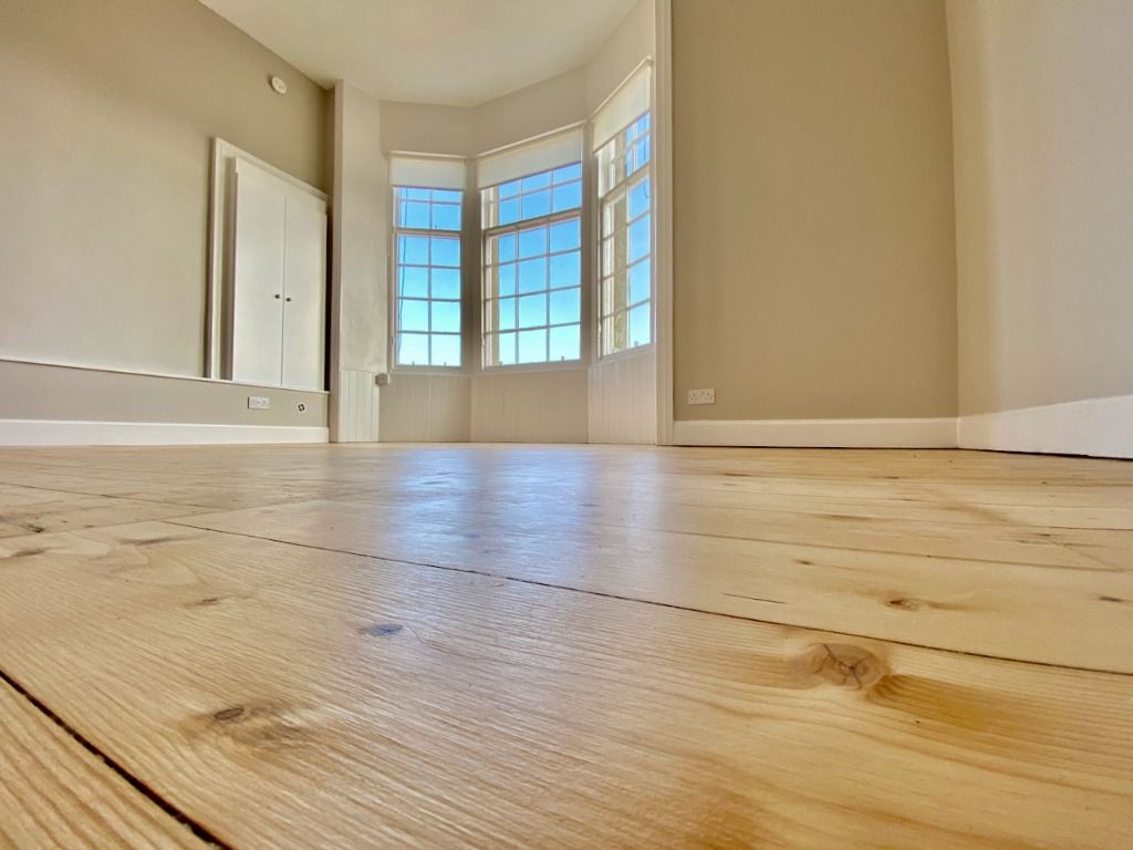 Property photo 3 of 12 Photo 3