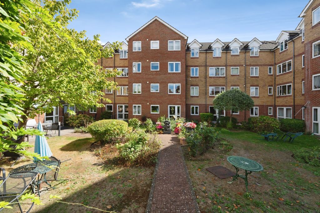 Property photo 1 of 16