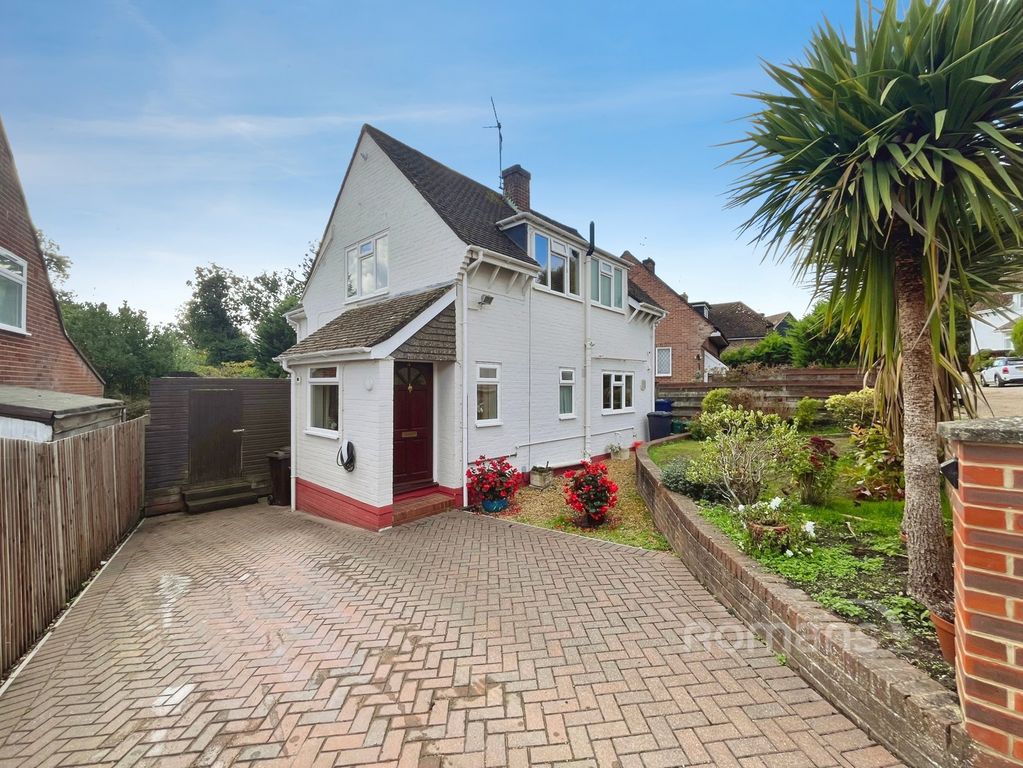 Property photo 1 of 11 Pbox-Img.Jpg