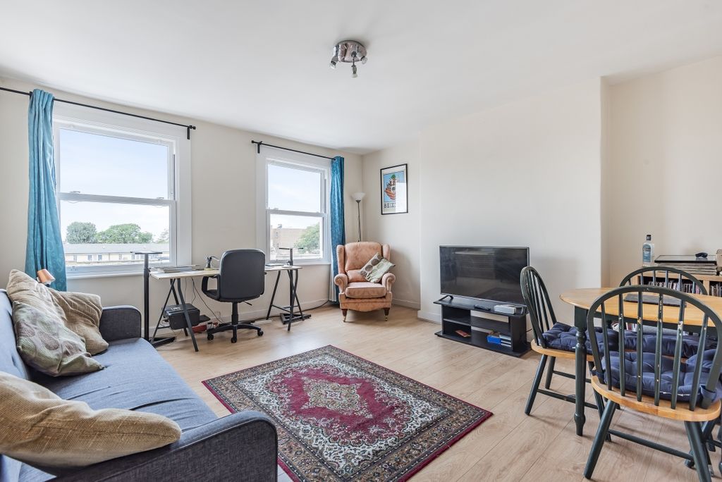 Property photo 1 of 4 651981 (2)