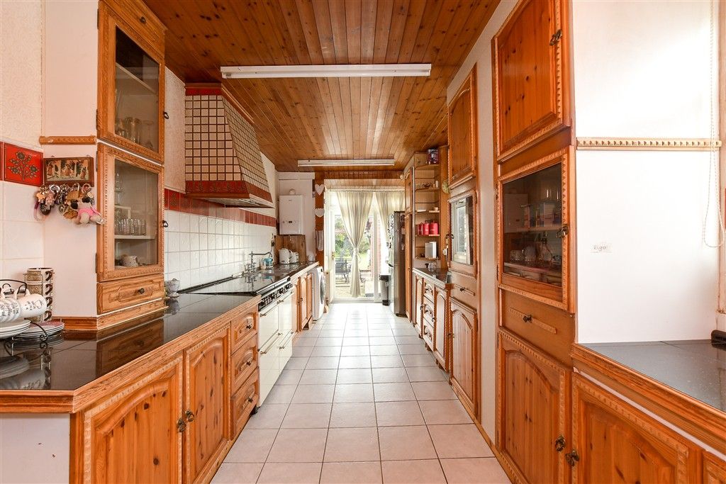 Property photo 1 of 21 Kitchen