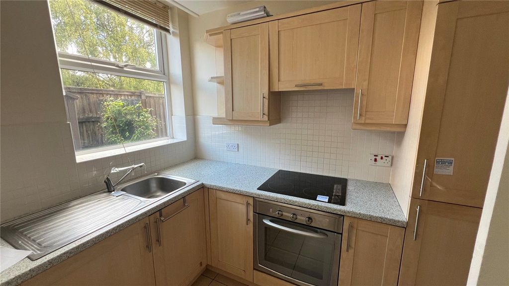 Property photo 2 of 12 Picture No. 02