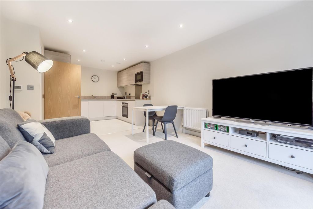 Property photo 2 of 13 Open Plan Living