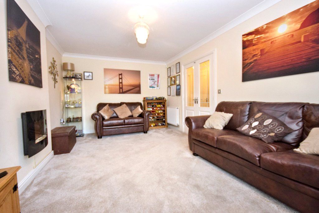 Property photo 3 of 22 Picture No. 04
