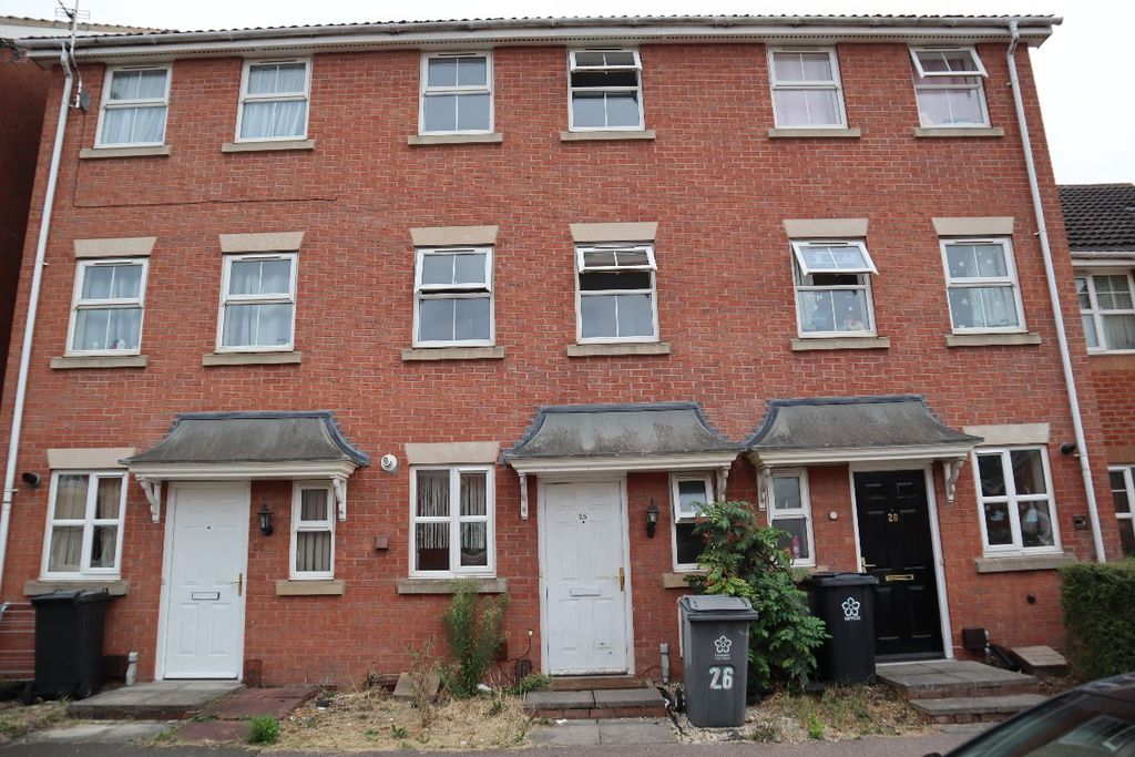 Property photo 1 of 31