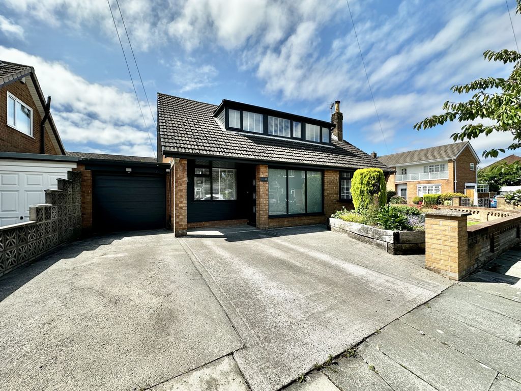 Property photo 1 of 36