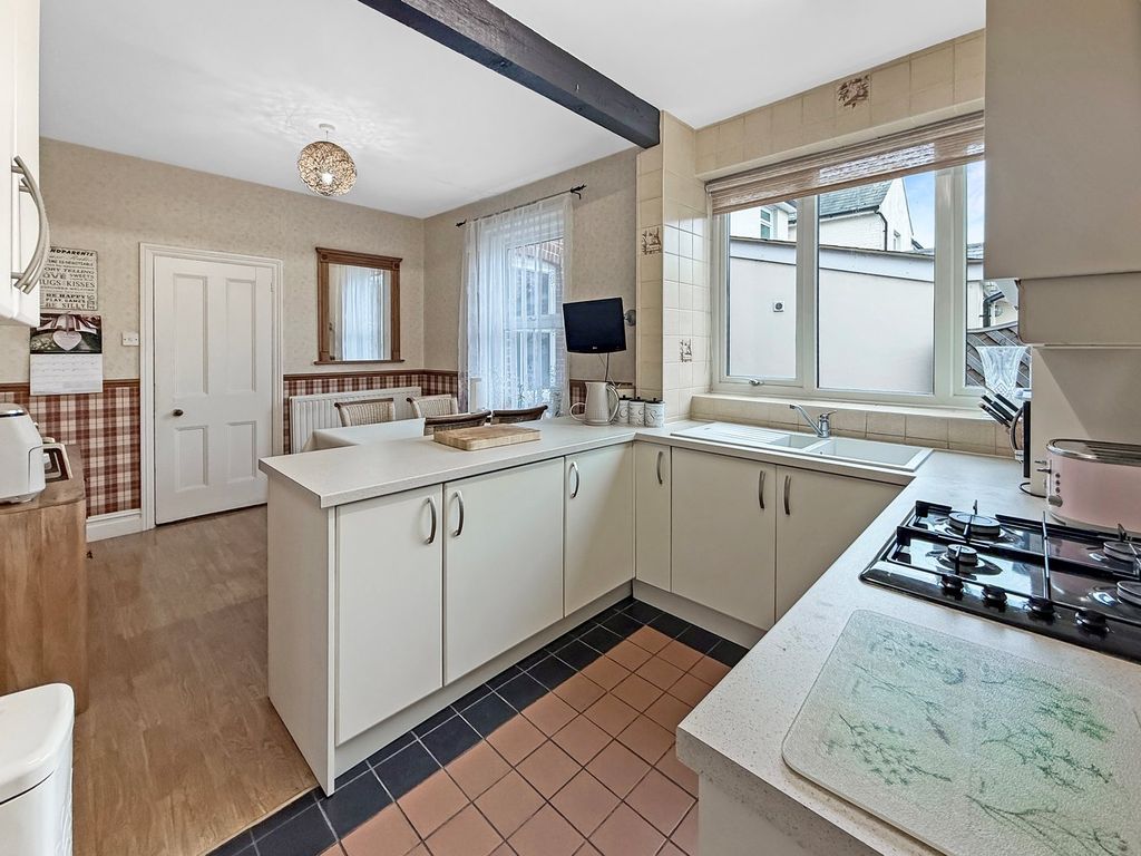 Property photo 3 of 20