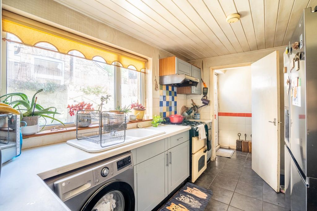 Property photo 3 of 10 Gt-3.Jpg