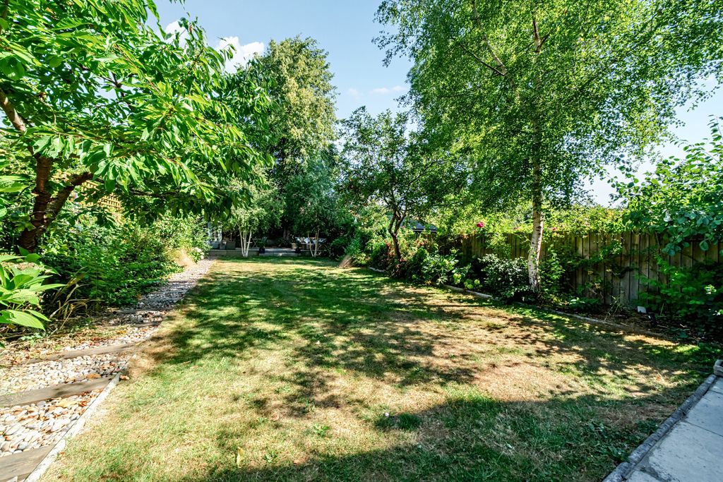 Property photo 3 of 17 1503812-33-6A7c6A...