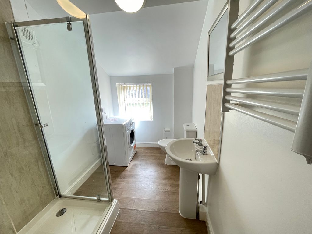 Property photo 3 of 4 Shower Room 