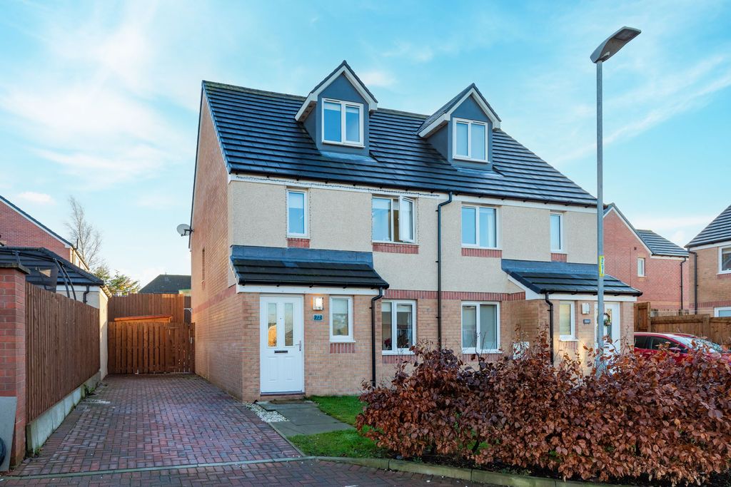 Property photo 1 of 26 External