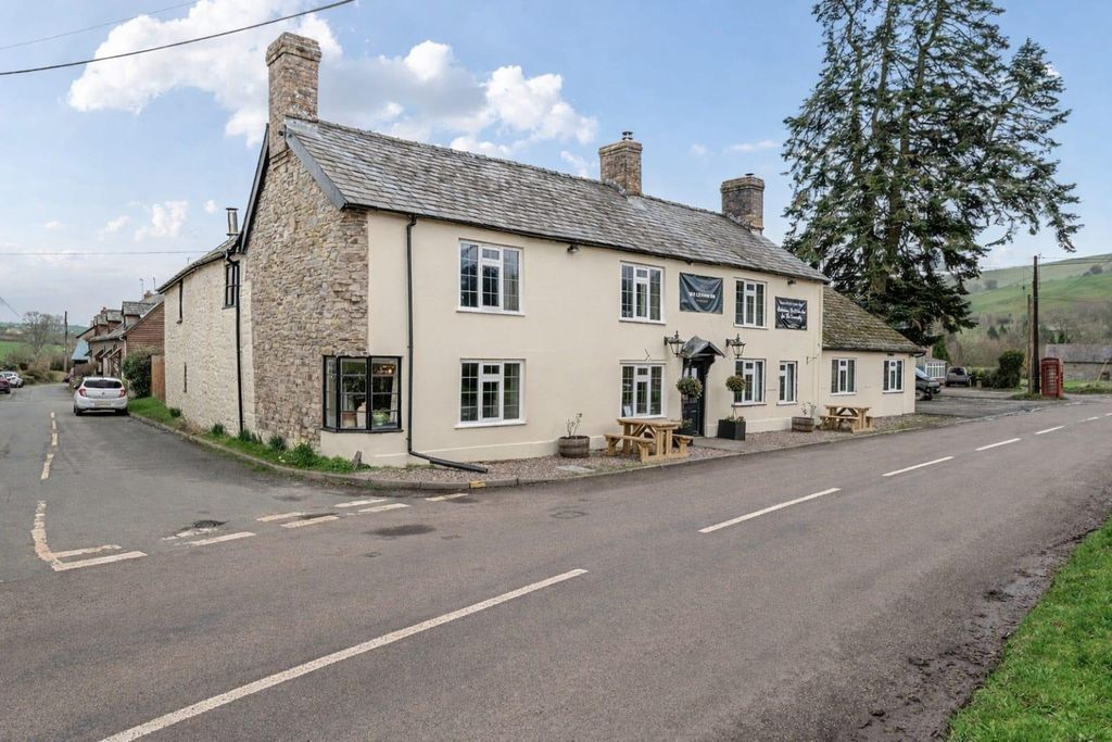 Property photo 1 of 40 1420598-25-69A70362764Bc (Edit).Jpeg