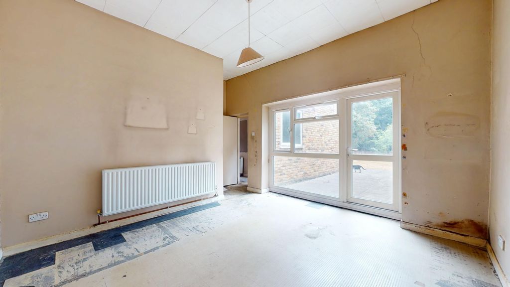 Property photo 2 of 14 Flat B, 57 Westwood Hill, Sydenham, London, Se26 6Ns