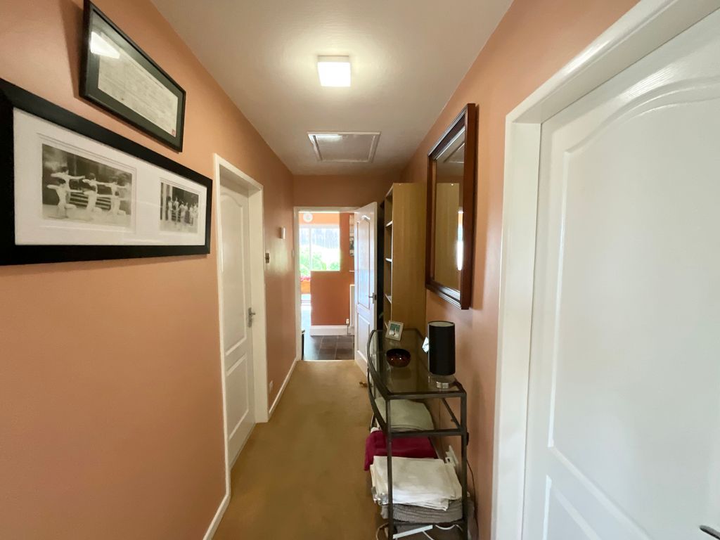 Property photo 3 of 20 Img_4527