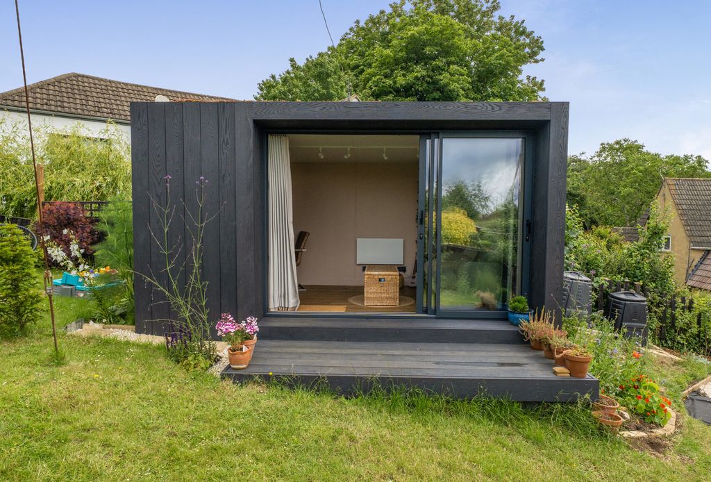 Property photo 3 of 20 1472314-3-6A2961d...