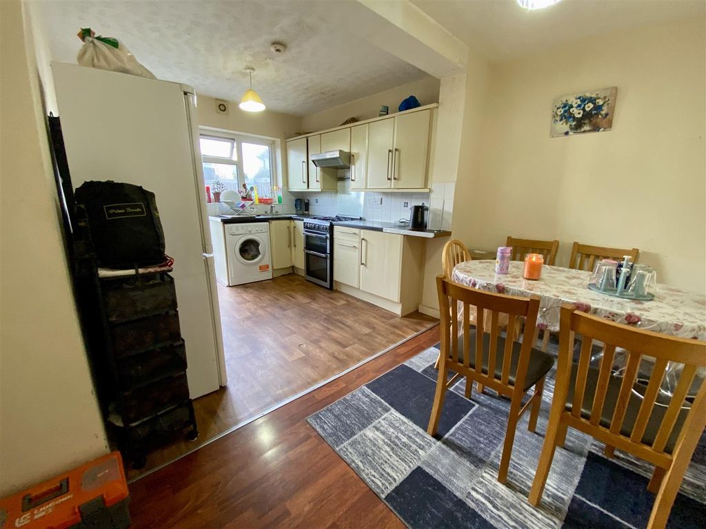 Property photo 3 of 15 Img_9681.Jpeg