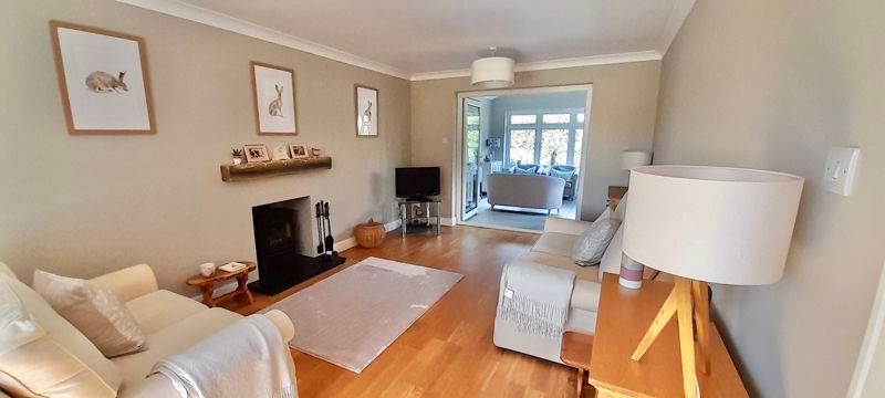 Property photo 2 of 21 Sitting Room