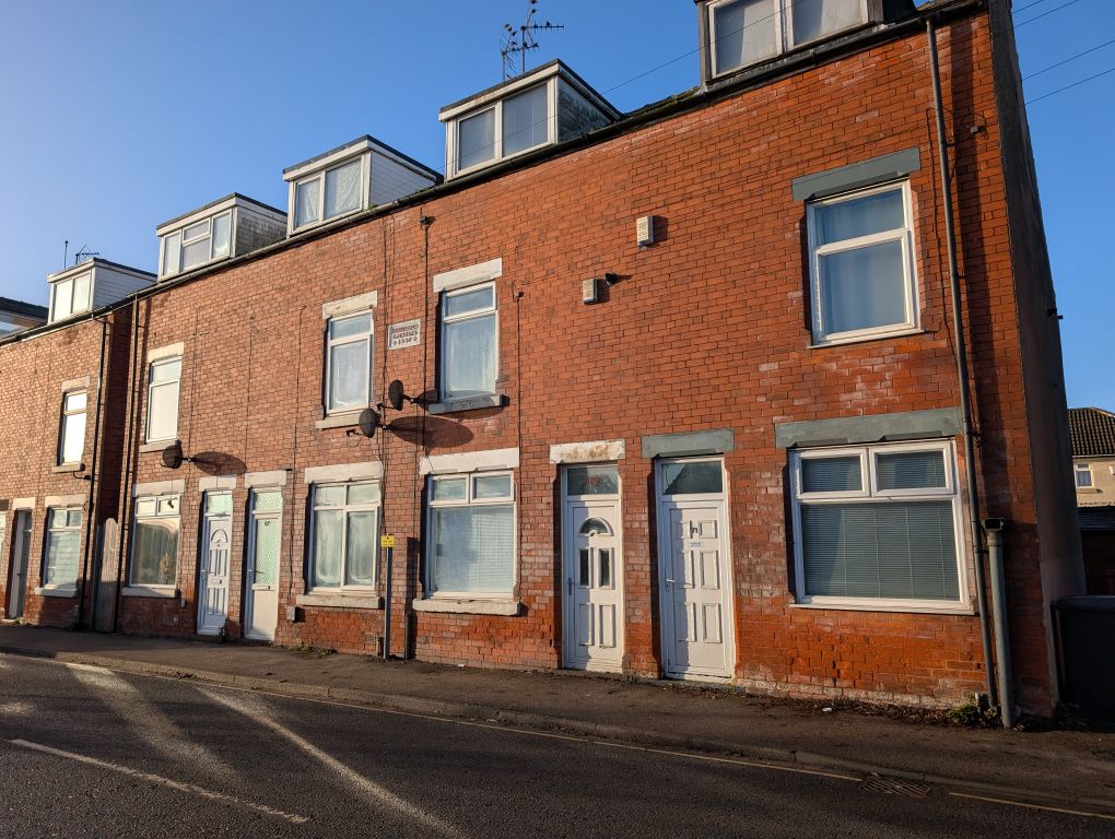 Property photo 2 of 22 Balcony