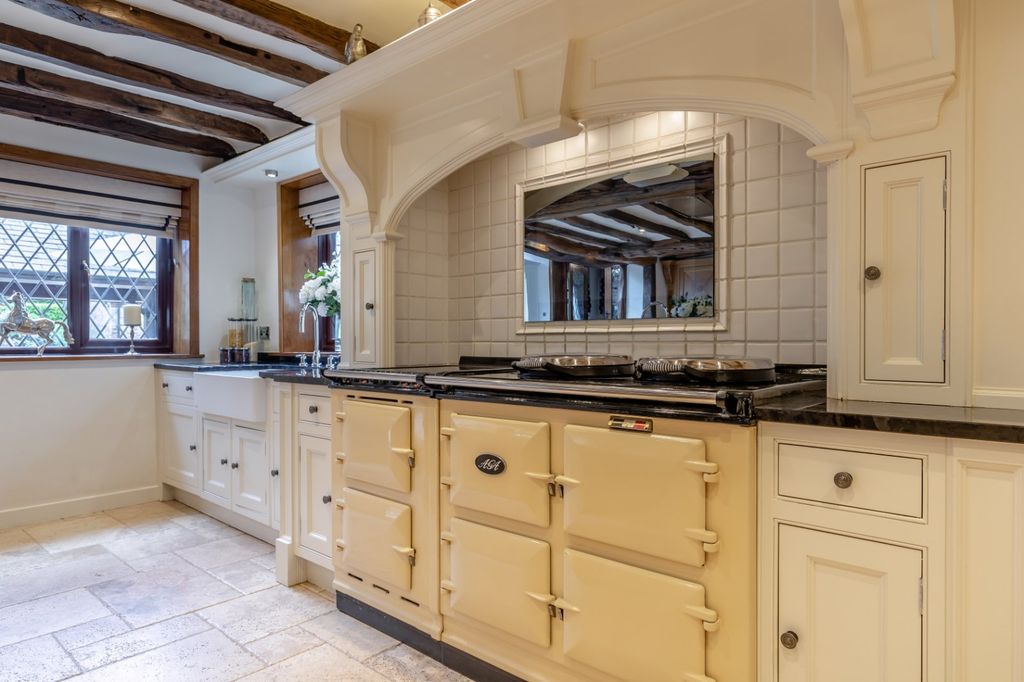 Additional image 6 of 7 bed equestrian for salePark Lane, Higher Walton, Warrington, Cheshire WA4