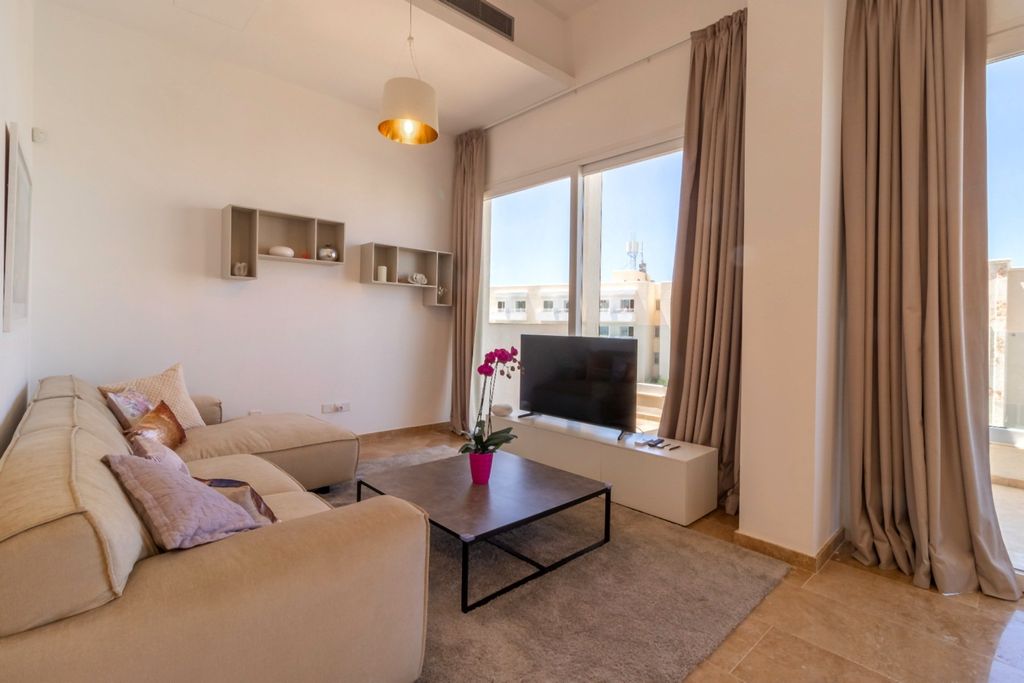 Property photo 3 of 29