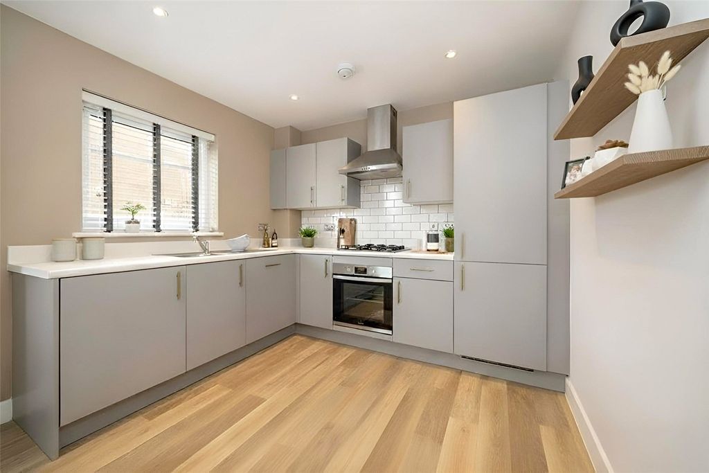 Property photo 3 of 10 Kitchen Example