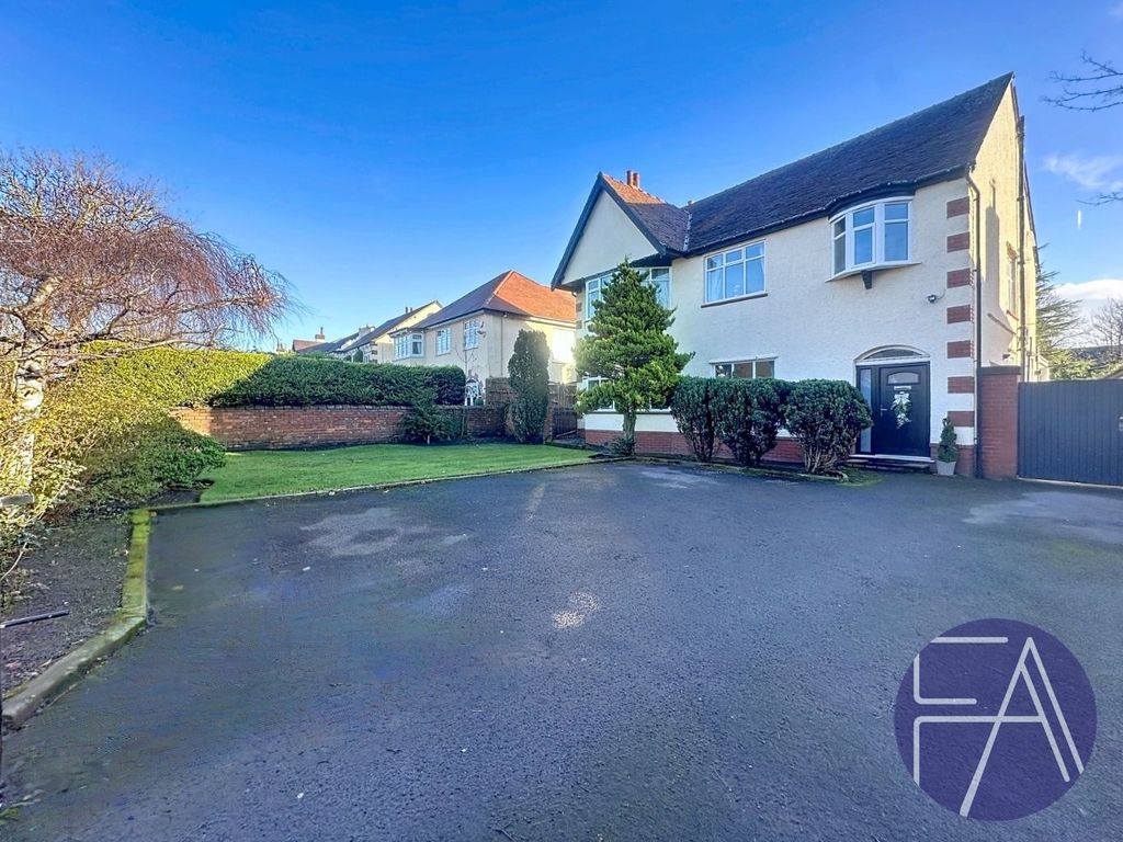 Property photo 1 of 44 4694100