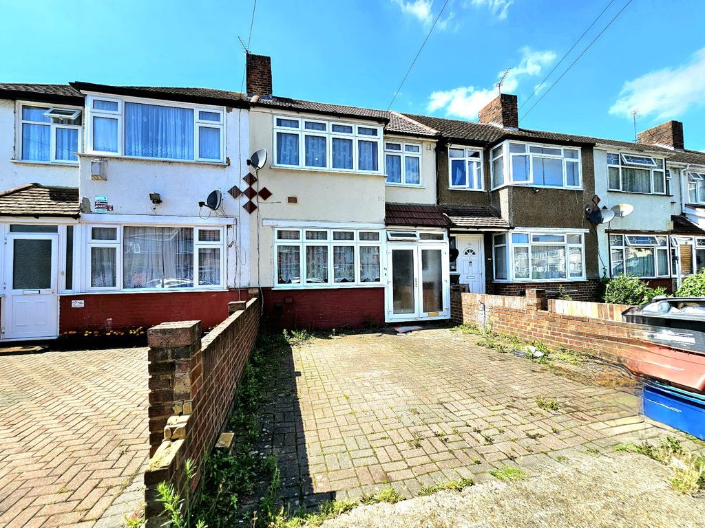 Property photo 2 of 19
