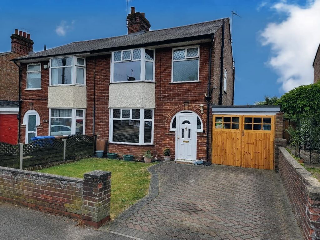Property photo 1 of 14